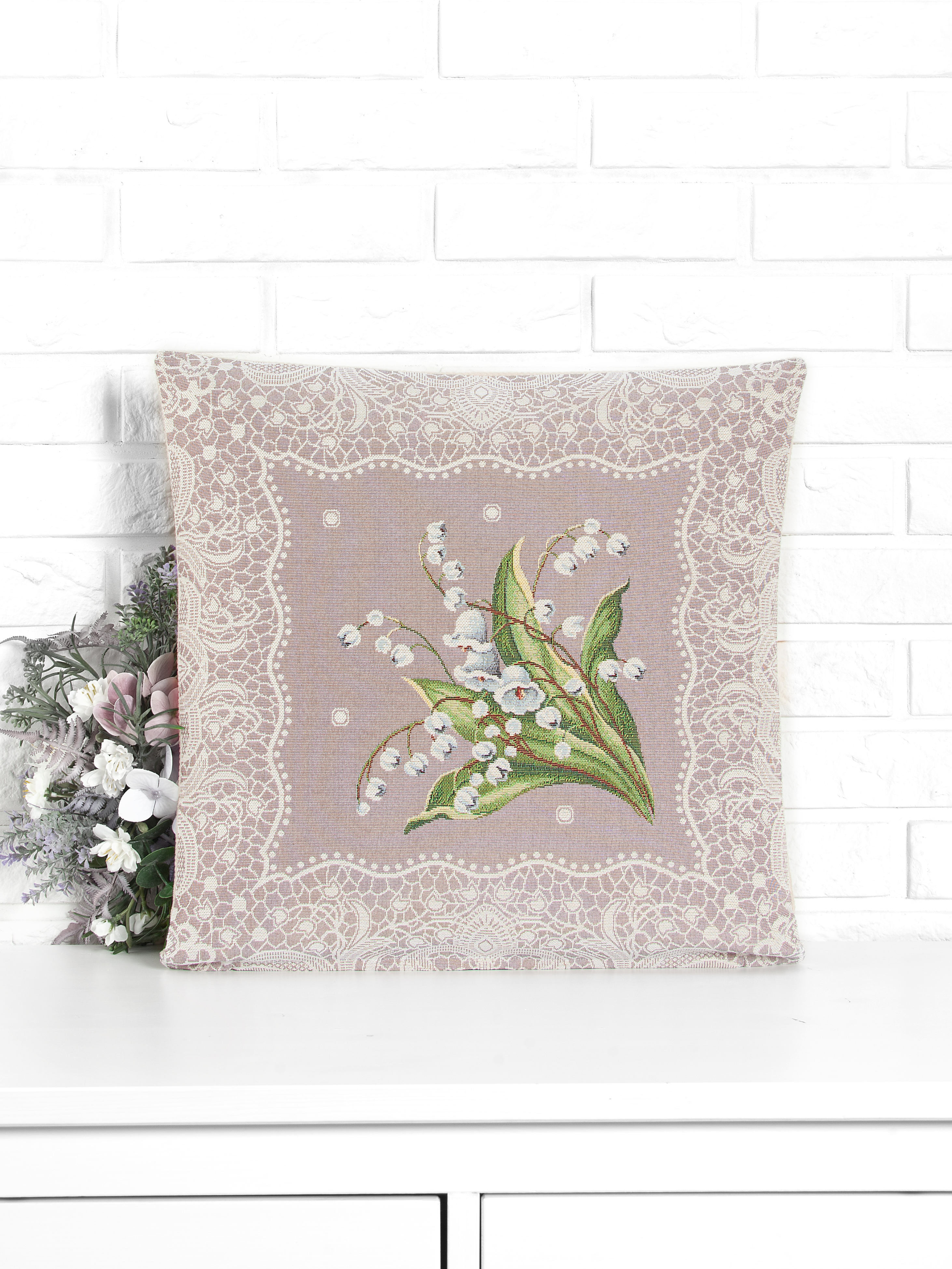 Ландыши кружево Наволочка 45х45 см 2100169