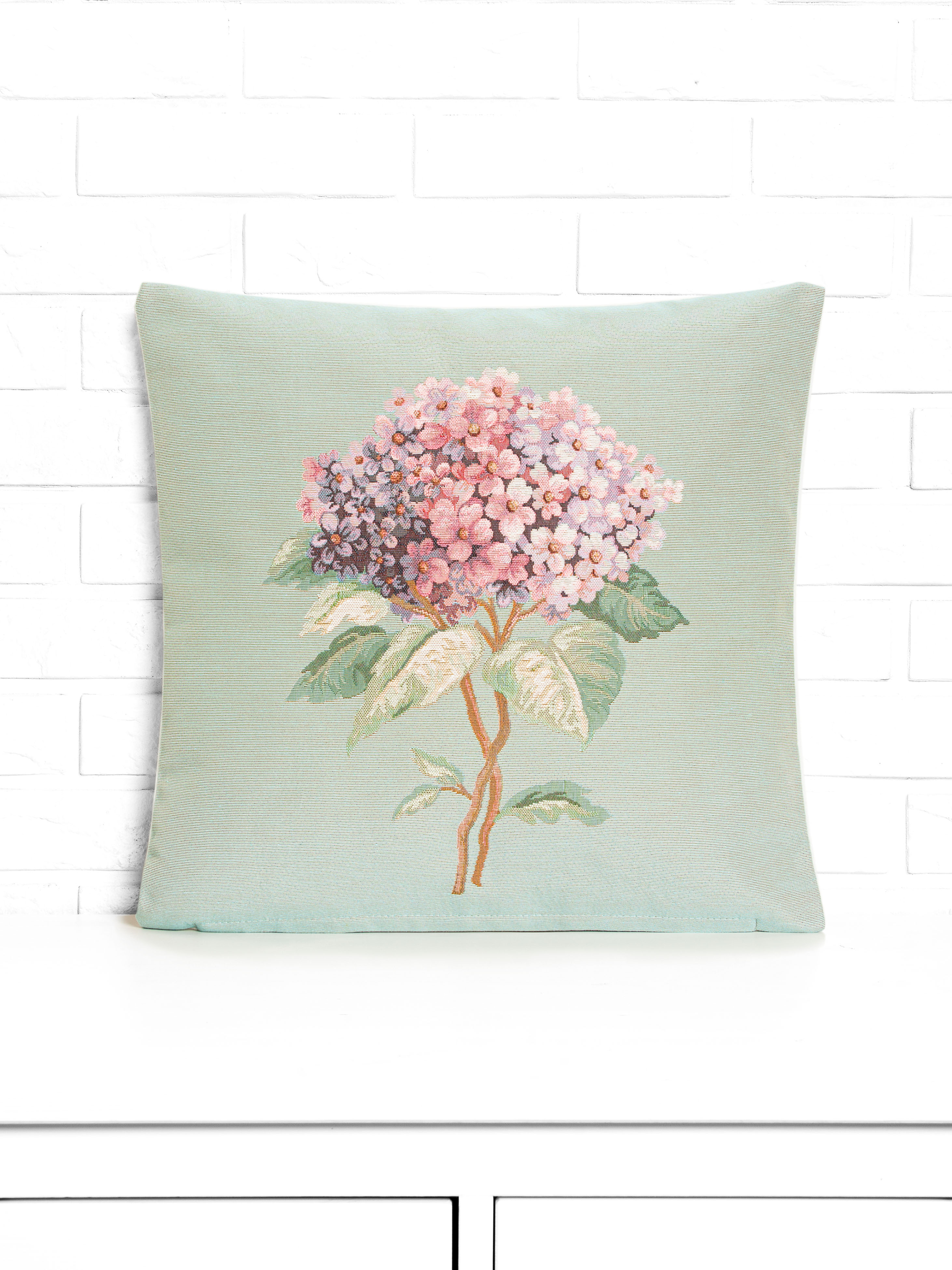 Гортензия голубой фон Наволочка 45х45 см 2107016