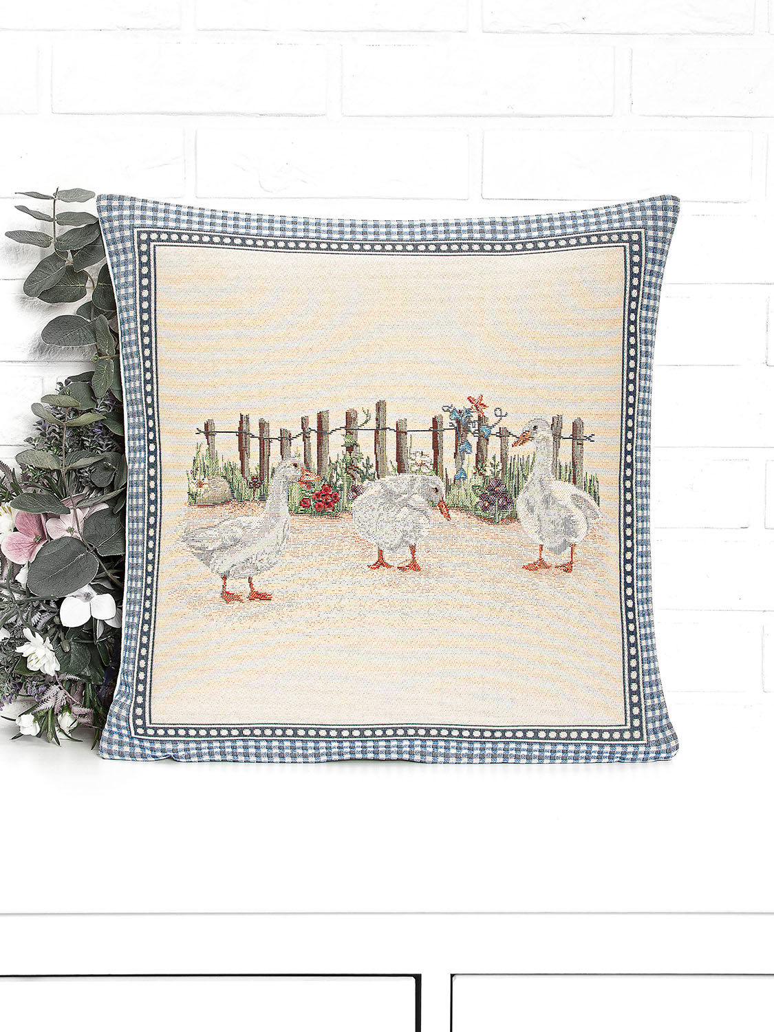 Веселые гуси Наволочка 45х45 см 2102522