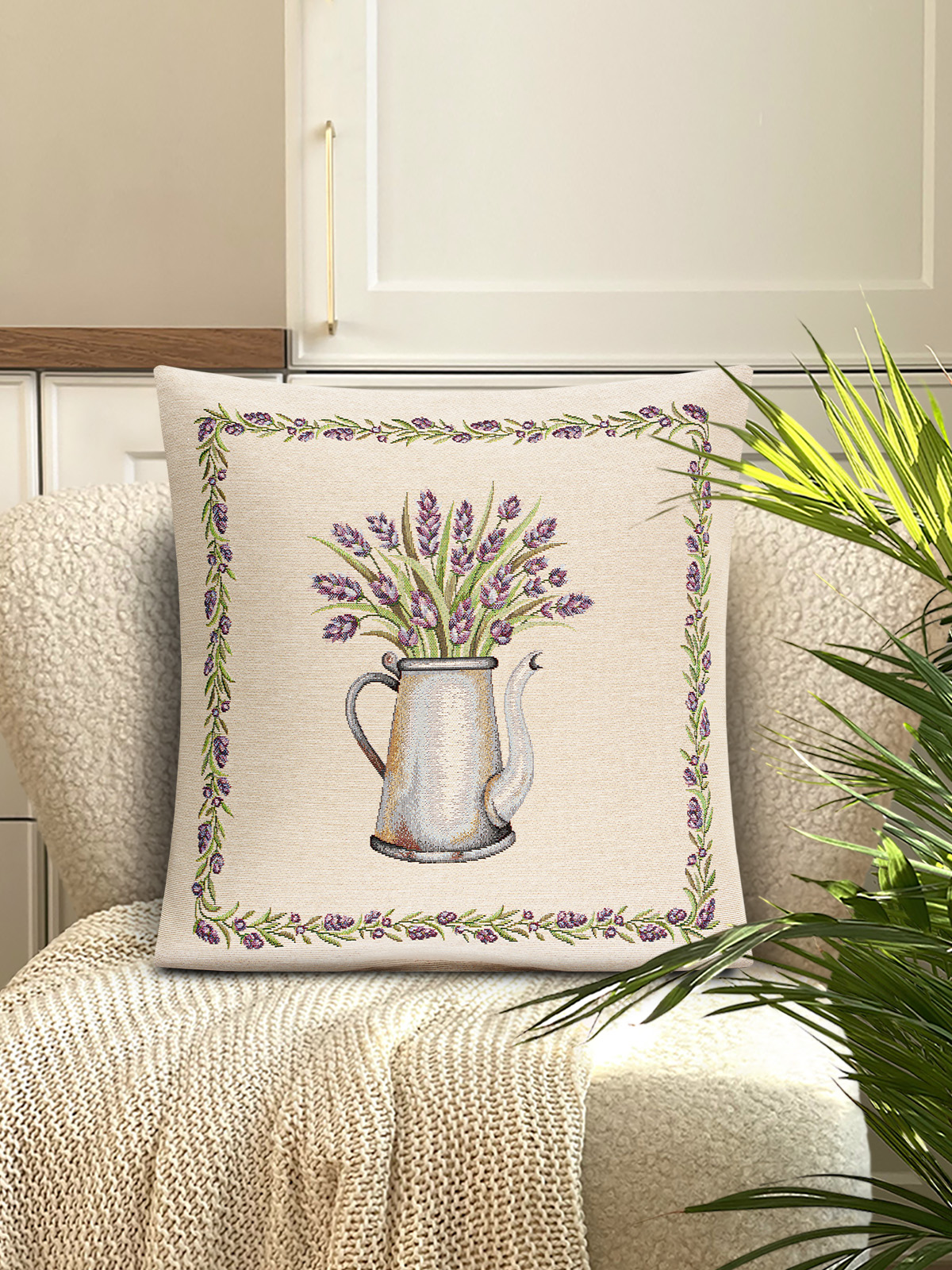 Лавандовые веточки Лейка вправо Наволочка 45х45 см 2108757
