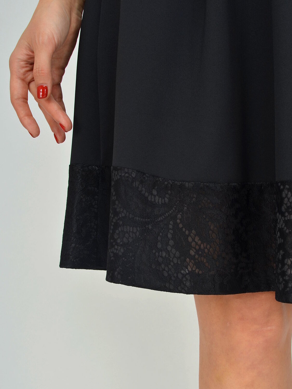 ст. цена1332руб.! VISERDI Платье 1775-чер 419815черный