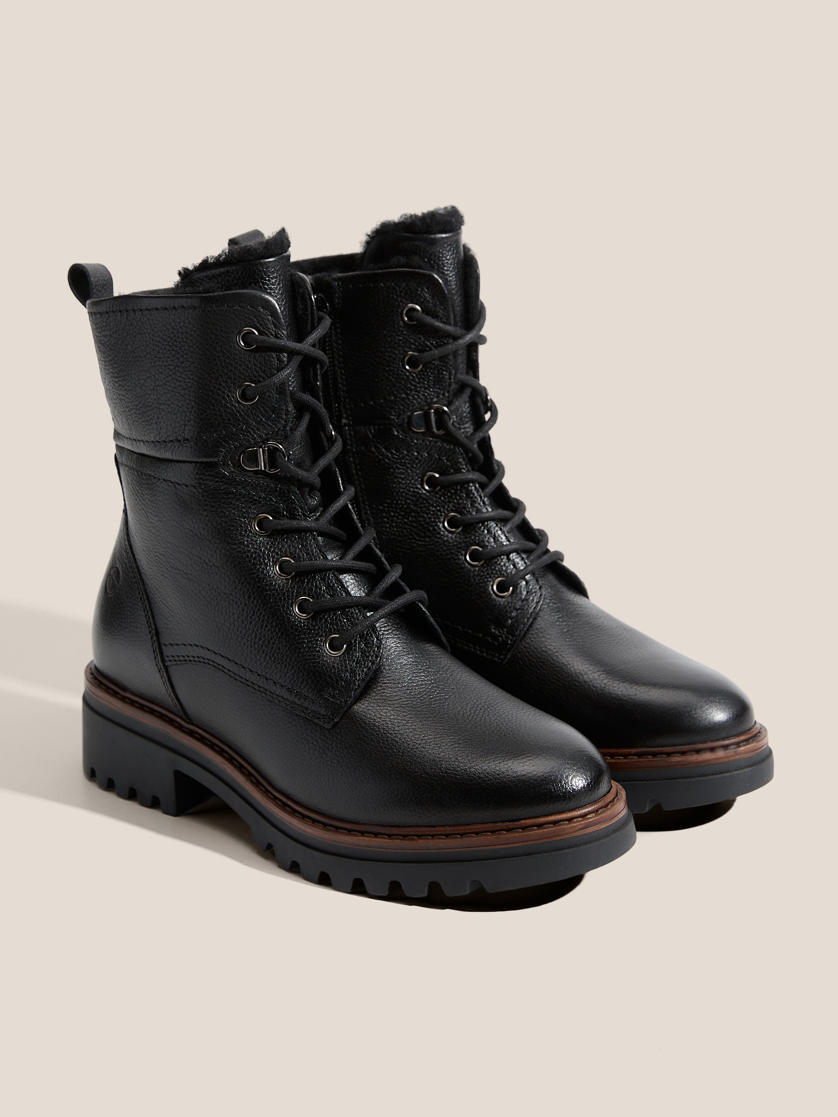 9520 р. 17000 р. Женские ботинки TAMARIS TERESIA