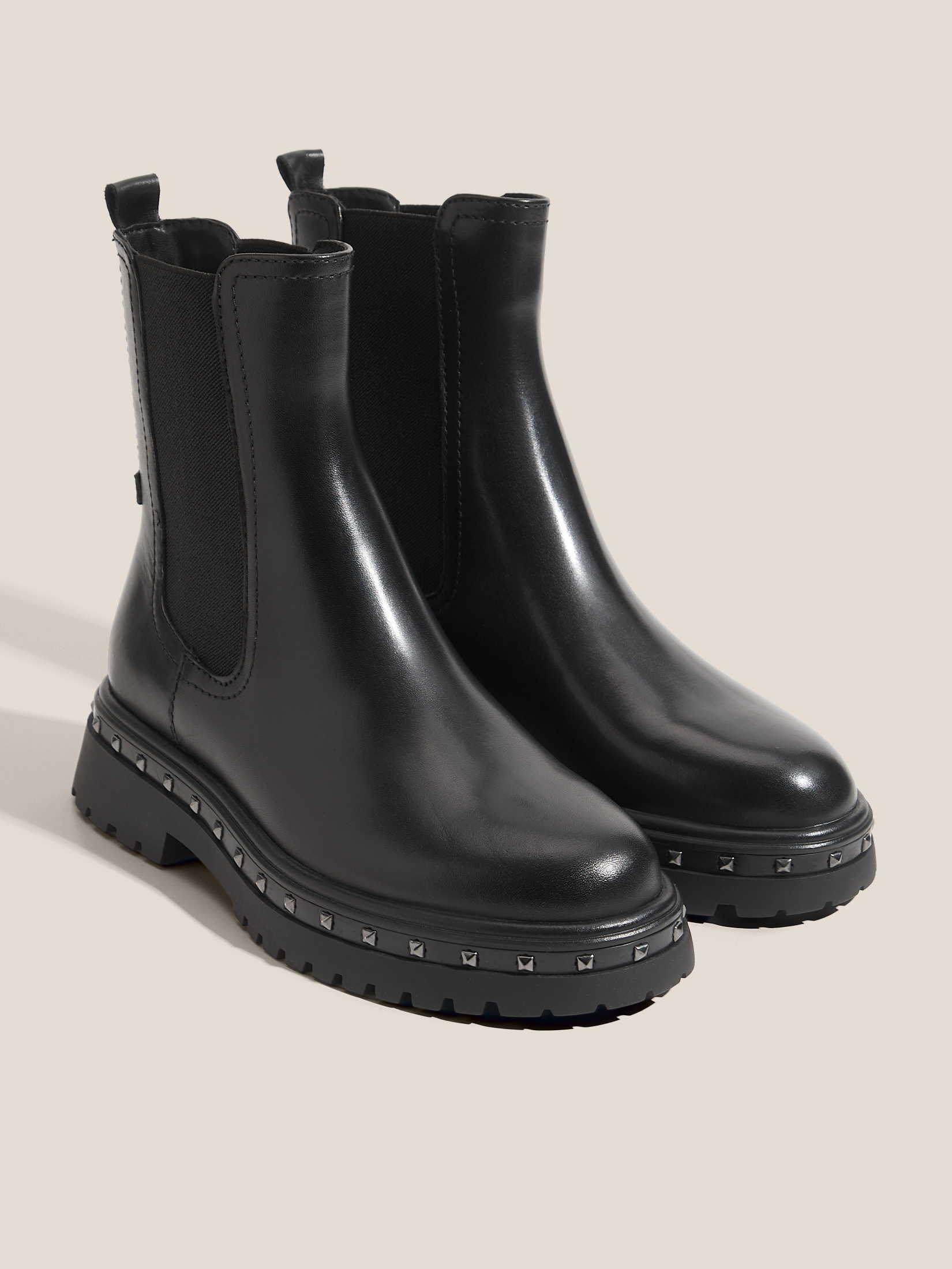 8960 р. 16000 р. Женские челси TAMARIS TRIS