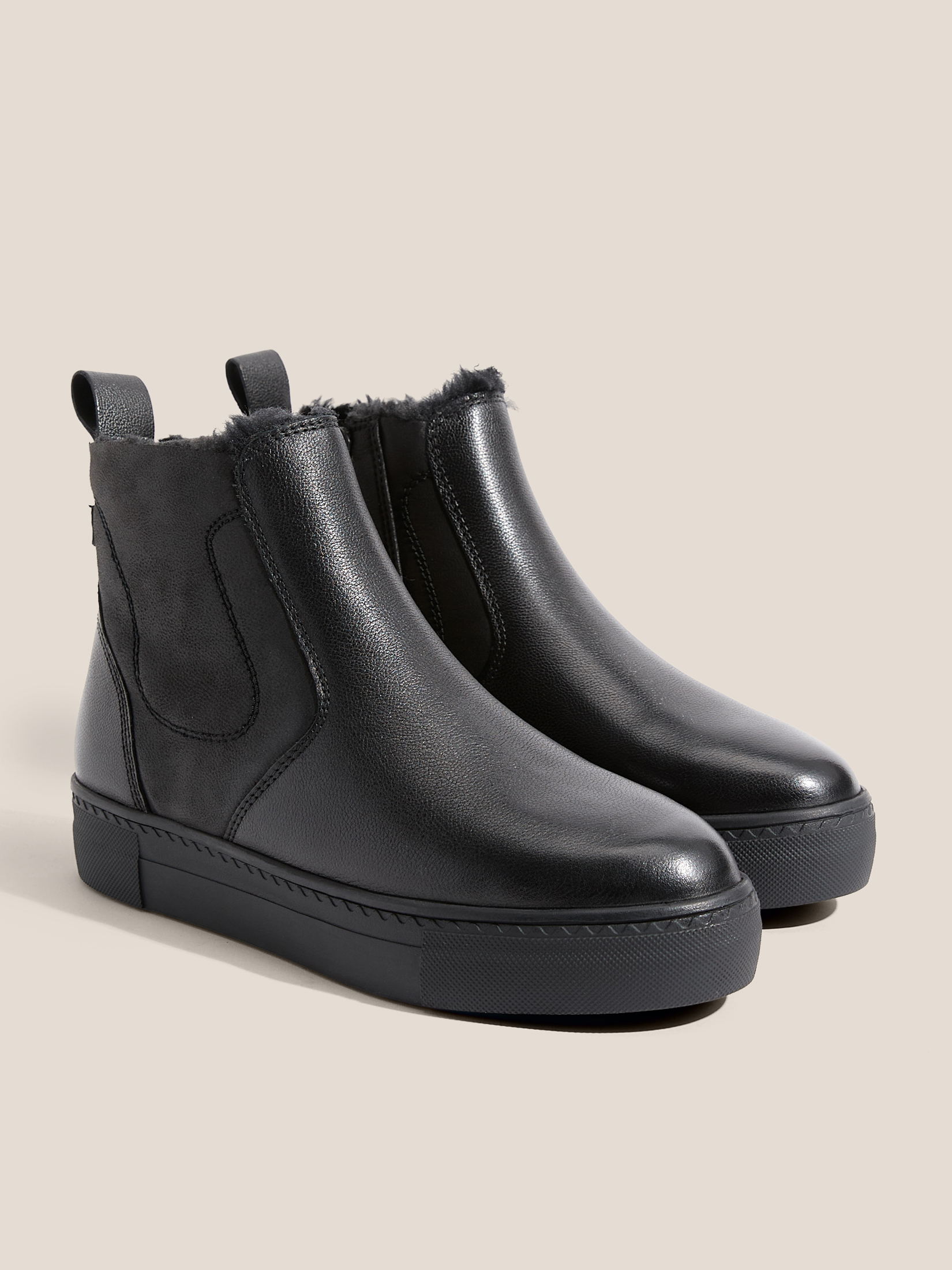 6720 р. 12000 р. Женские ботинки TAMARIS ALEXIA