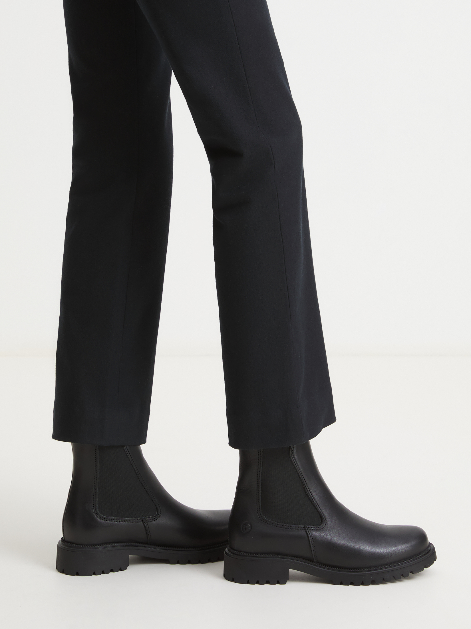 8120 р. 14500 р. Женские челси TAMARIS SOUL