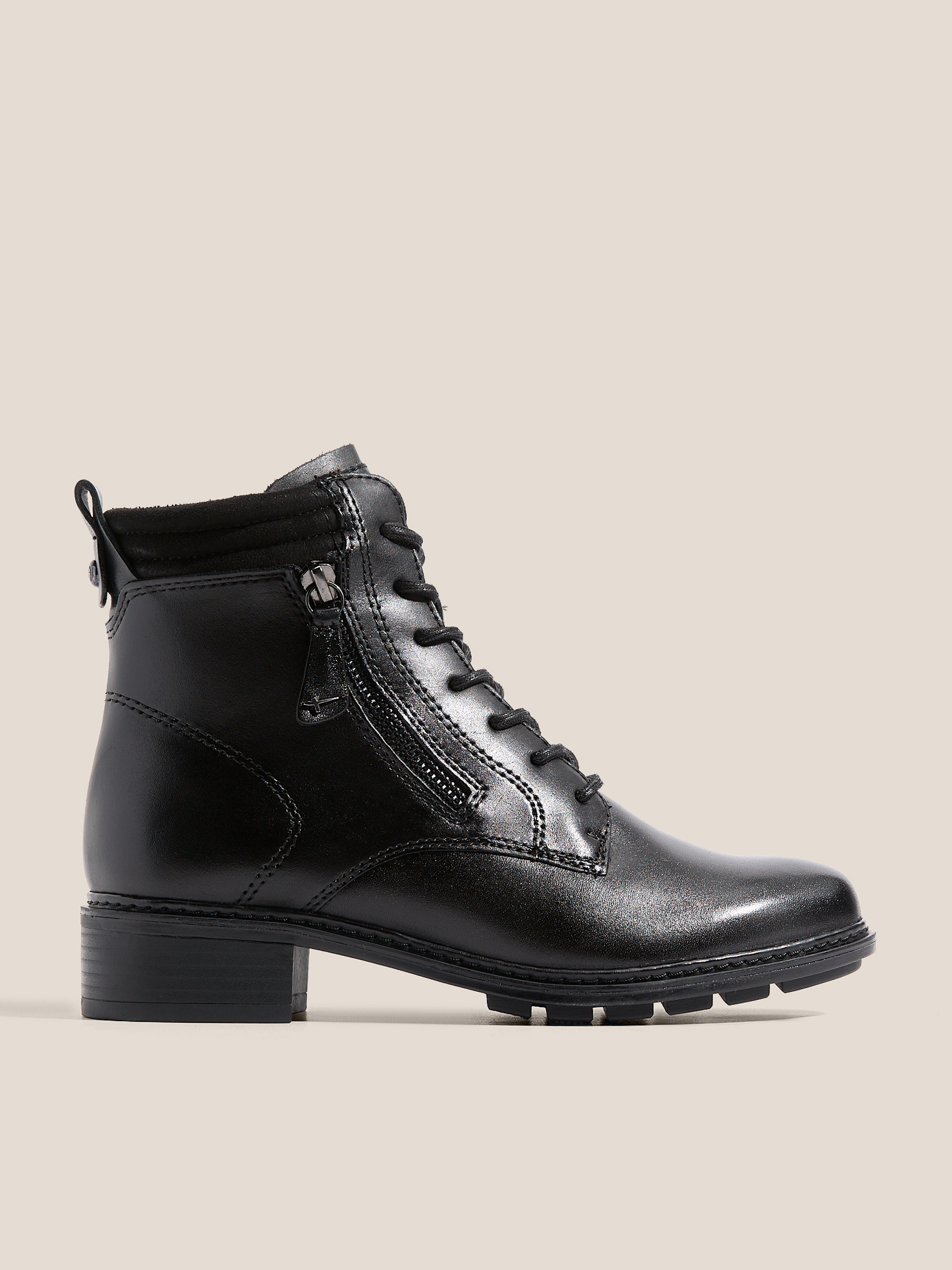 8960 р. 16000 р. Женские ботинки TAMARIS MARLY