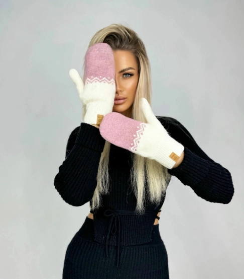 Варежки женские 50557