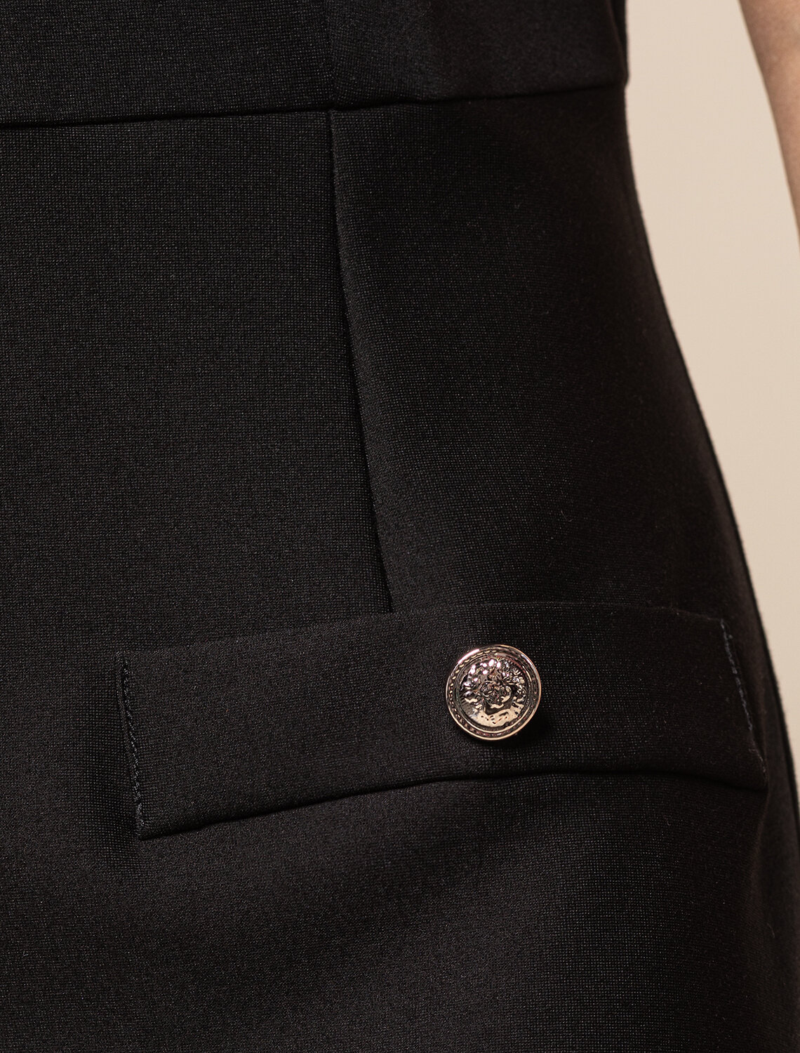 ст. цена3390руб.! VILATTE Платье D42.110черный