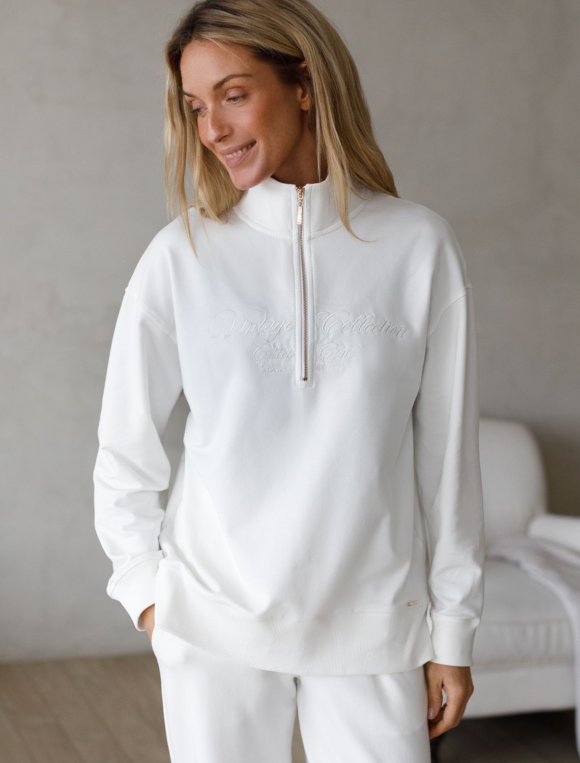 Джемпер с воротом на молнии из футера двухнитки с эластаном