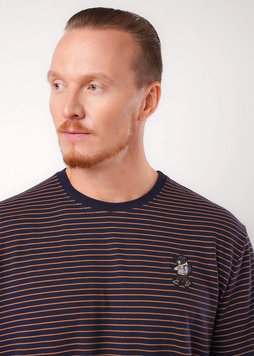 Ст.цена 1049р CLE 452301/17кнт Футболка мужская 452301/17кнт т.синий/св.коричневый