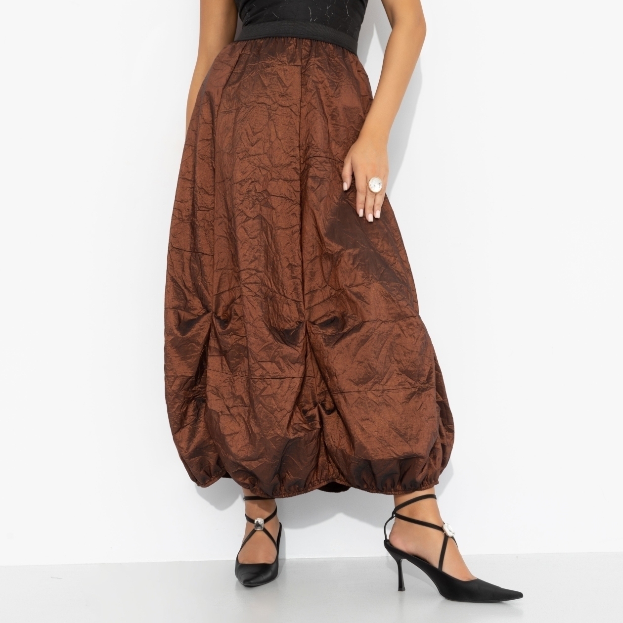 Юбка‑баллон, Талия решает