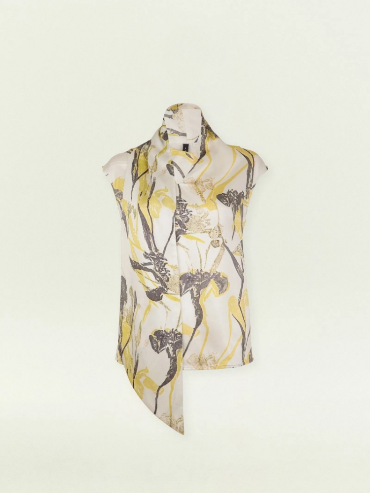 Блузка из 100% вискозы ,
100% вискоза ,