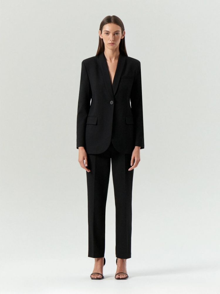 Брюки зауженного кроя с защипами ,
69% полиэстер, 29% вискоза, 2% эластан ,