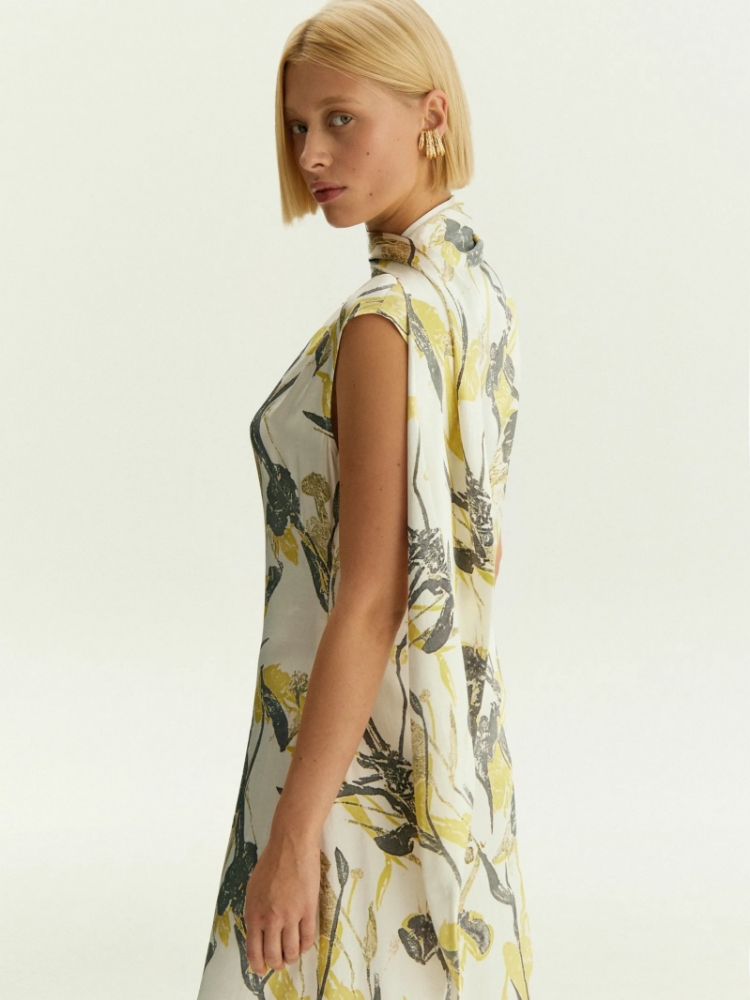 Платье миди из 100% вискозы с цветочным принтом ,
100% вискоза ,