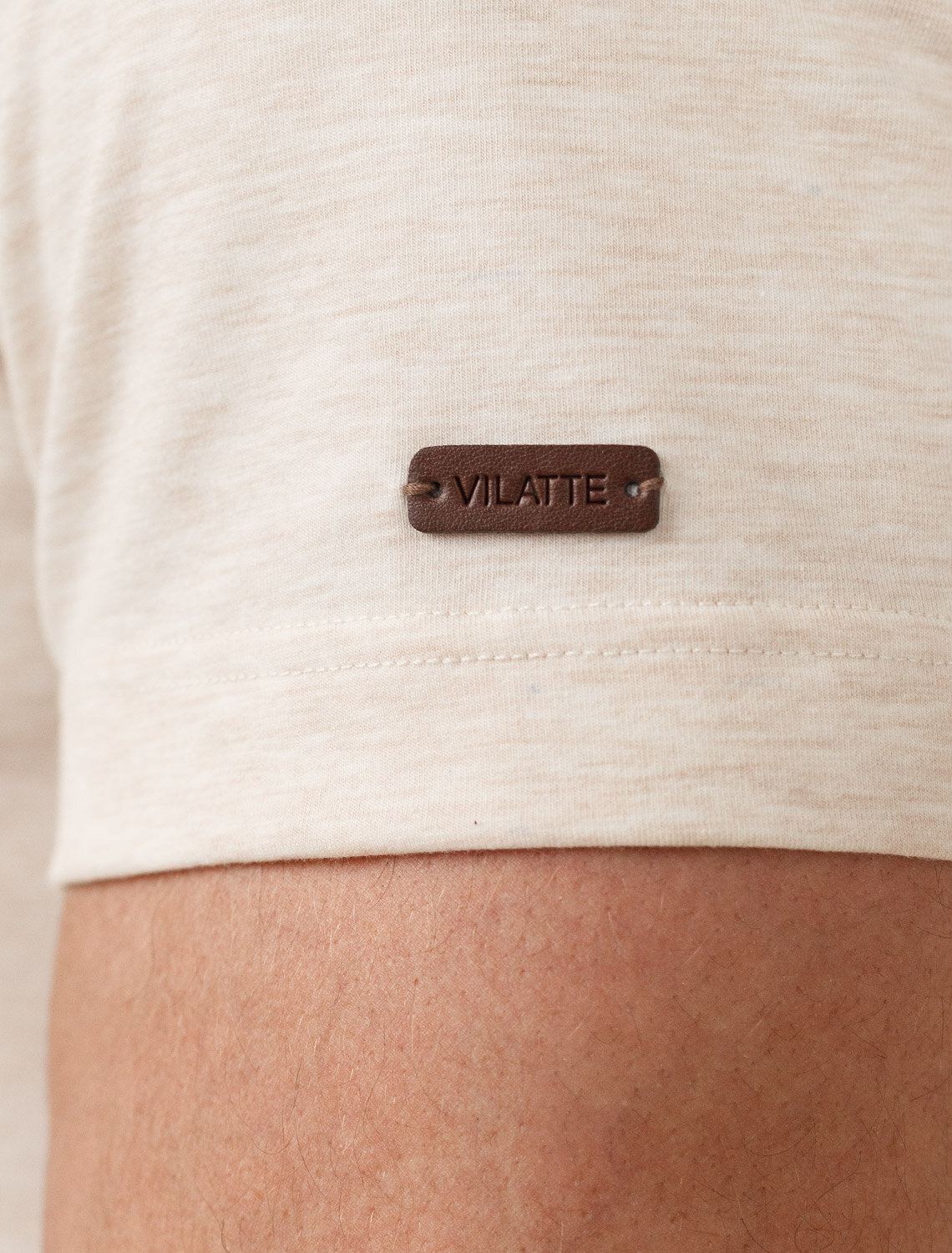 ст. цена1390руб.! VILATTE Футболка U49.045овсяный меланж_горы