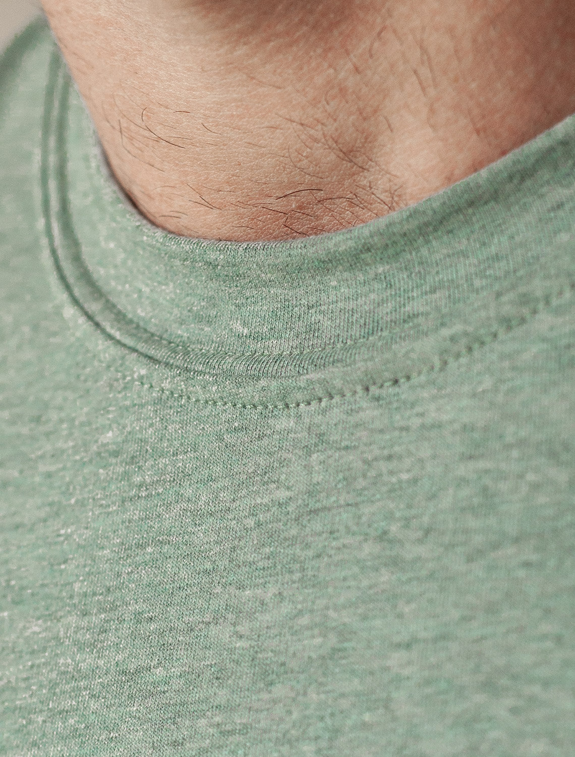 ст. цена1390руб.! VILATTE Футболка U49.045св.оливковый меланж_adventure