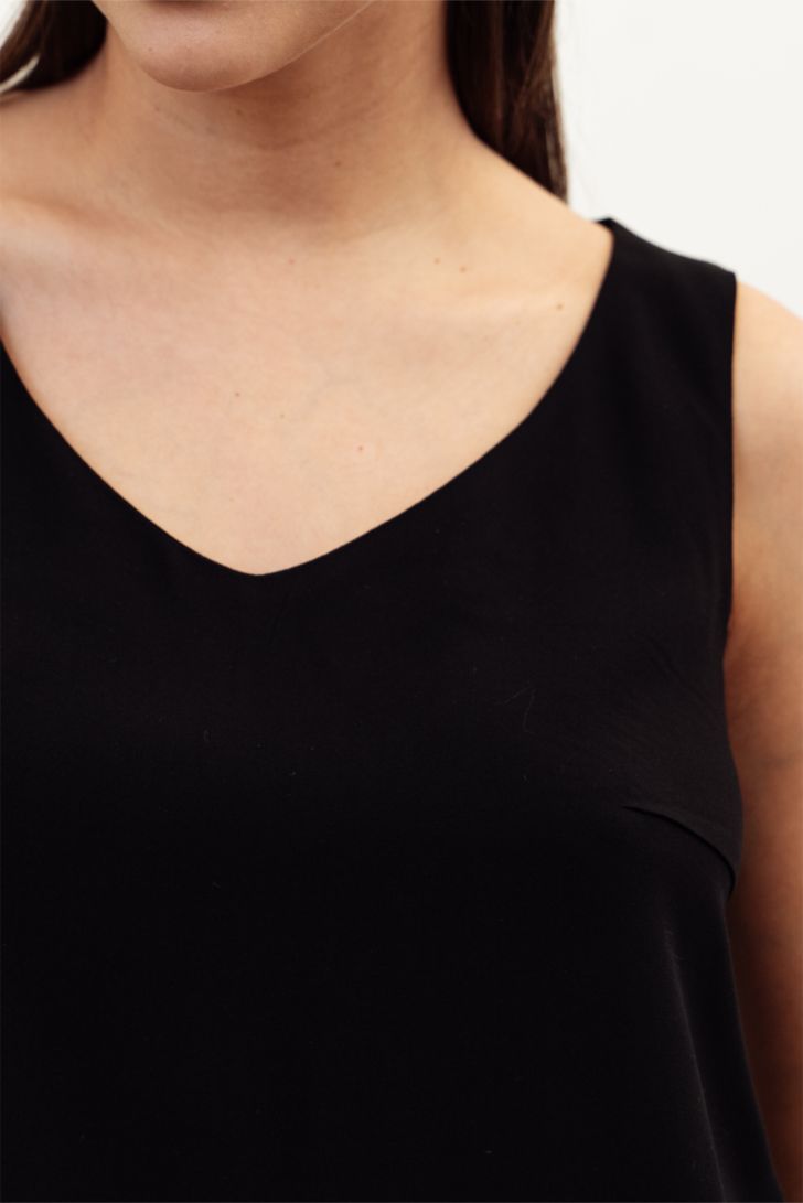 Ст.цена 1400р ТОП ЖЕНСКИЙ арт. 5704W-11078.1H-911 Черный|170-