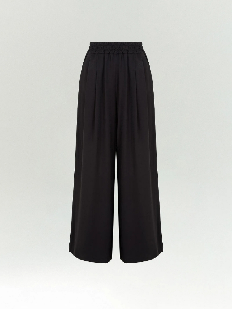 Брюки широкого кроя из вискозы ,
93% вискоза, 7% полиэстер ,