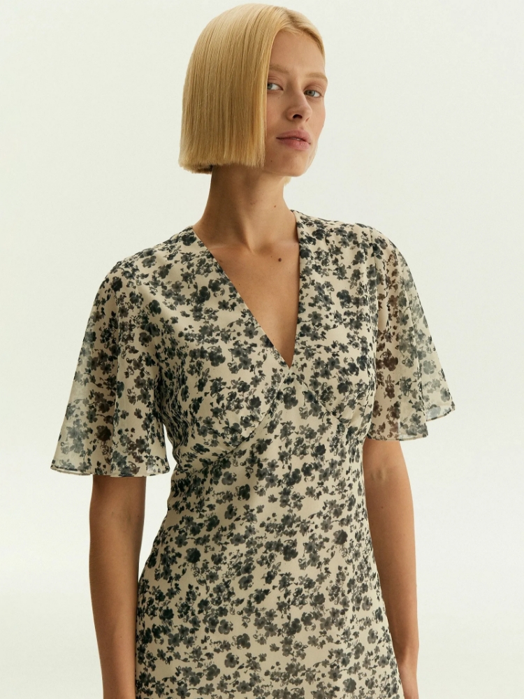 Платье миди из шифона с цветочным принтом ,
100% полиэстер ,