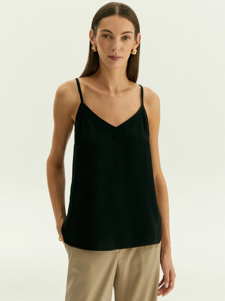 Топ из 100% вискозы ,
100% вискоза ,