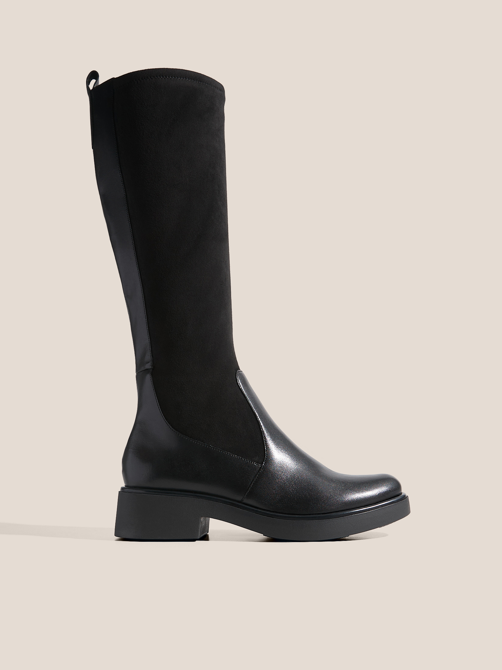 9120 р. 16000 р. Женские сапоги CAPRICE KANIA