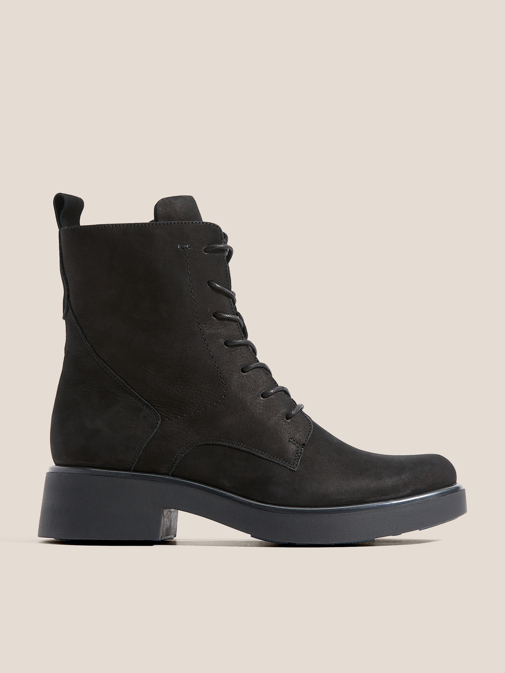 9120 р. 16000 р. Женские ботинки CAPRICE KANIA