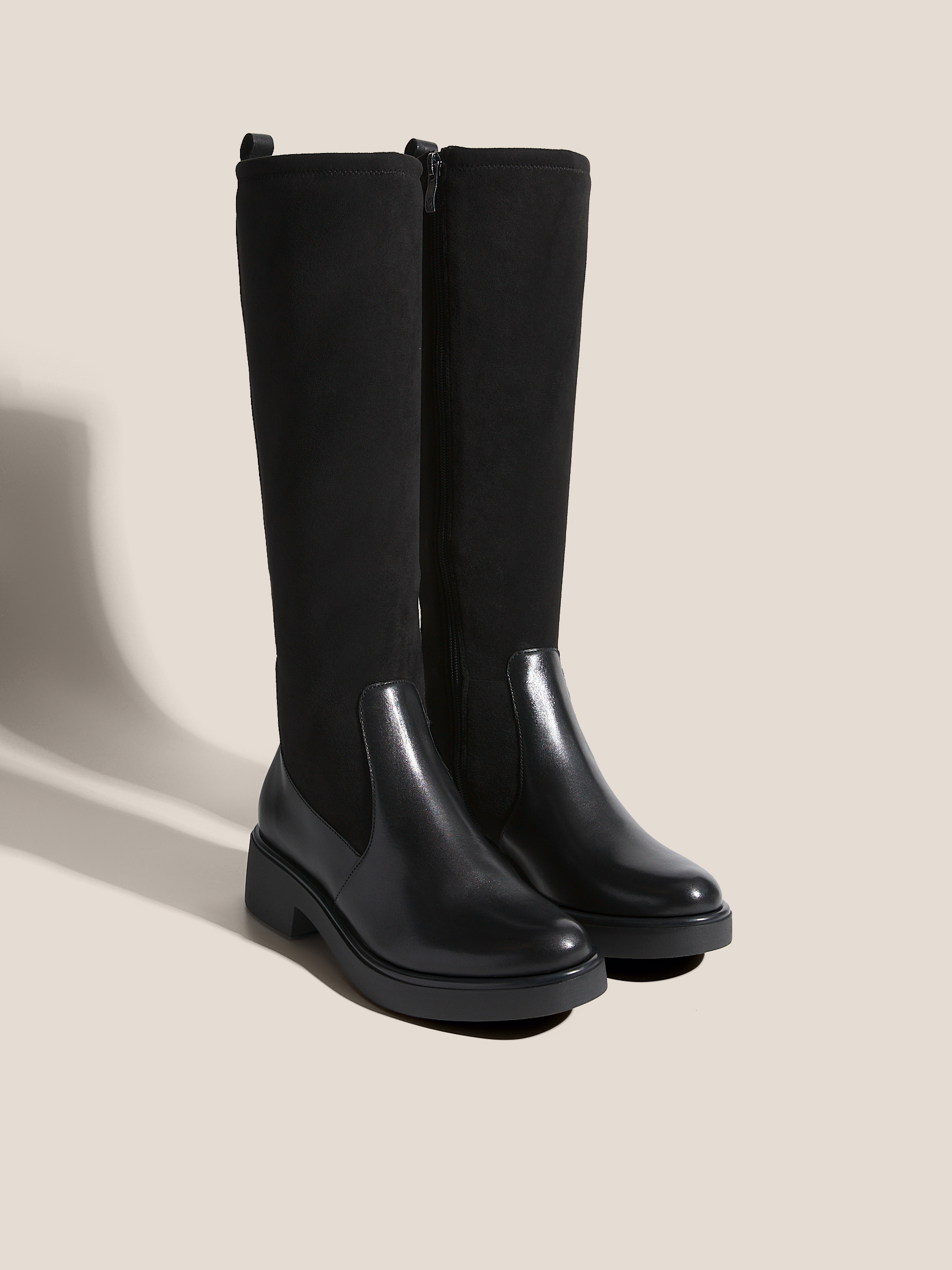 9120 р. 16000 р. Женские сапоги CAPRICE KANIA