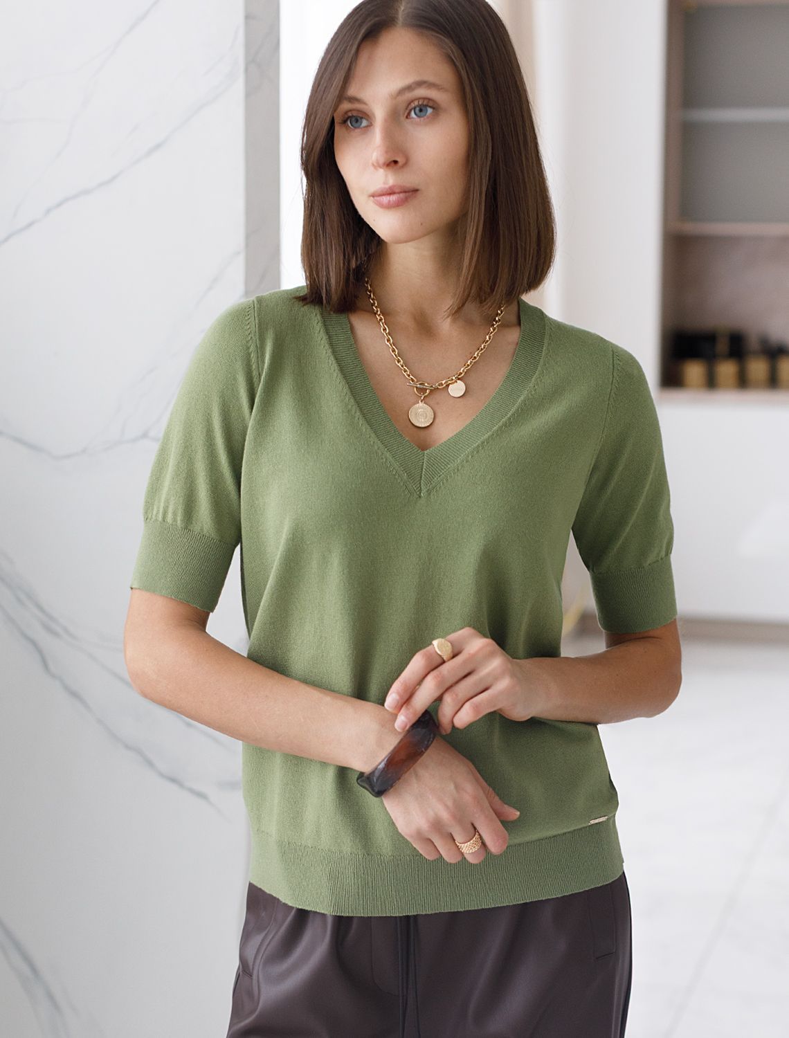 Джемпер тонкой вязки из вискозы с нейлоном