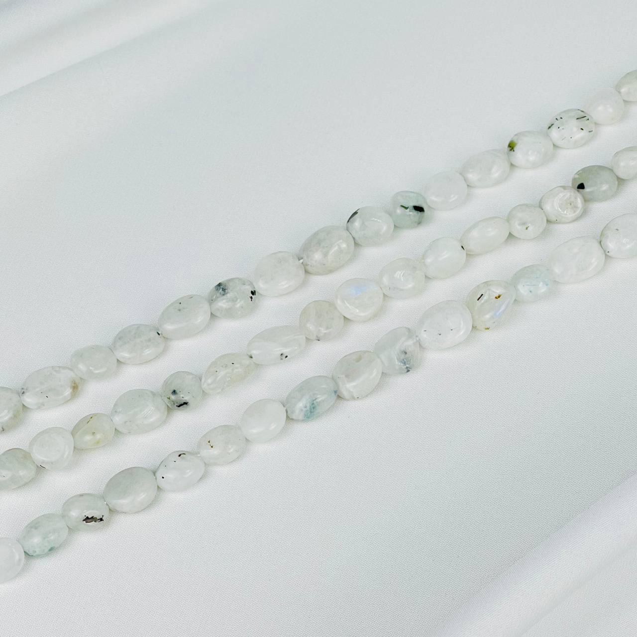 Радуга Самоцветов Бусины для украшений из Лунного камня с вкл. Турмалина (галтовка)