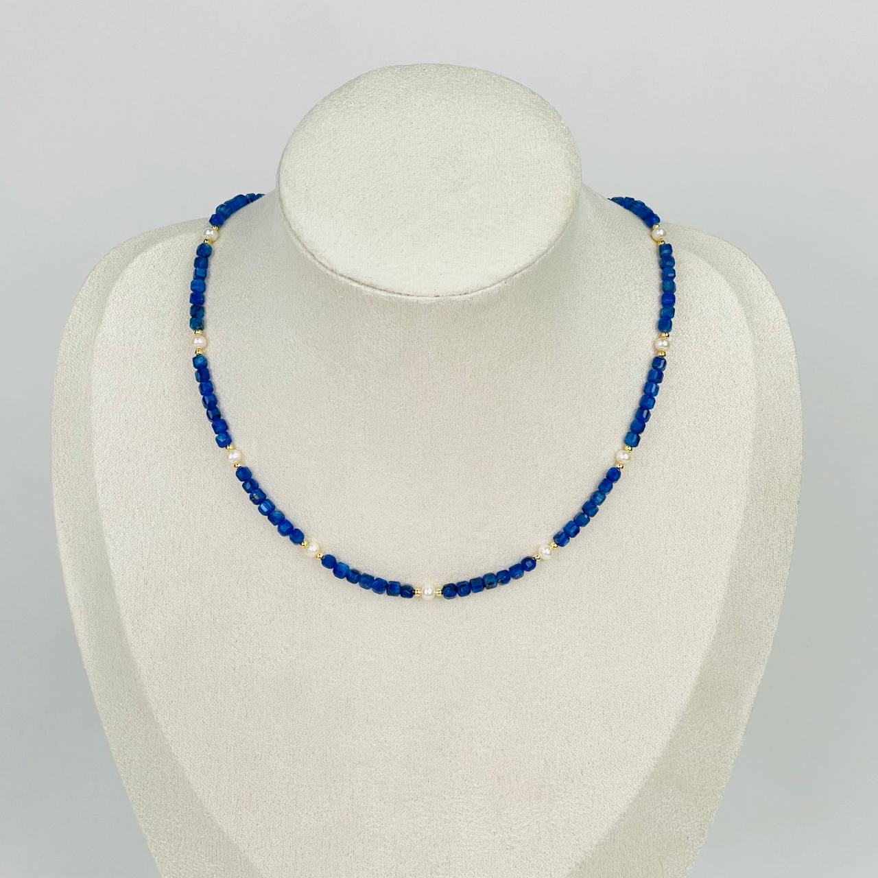Радуга Самоцветов Колье из Кианита и Жемчуга (градиент)