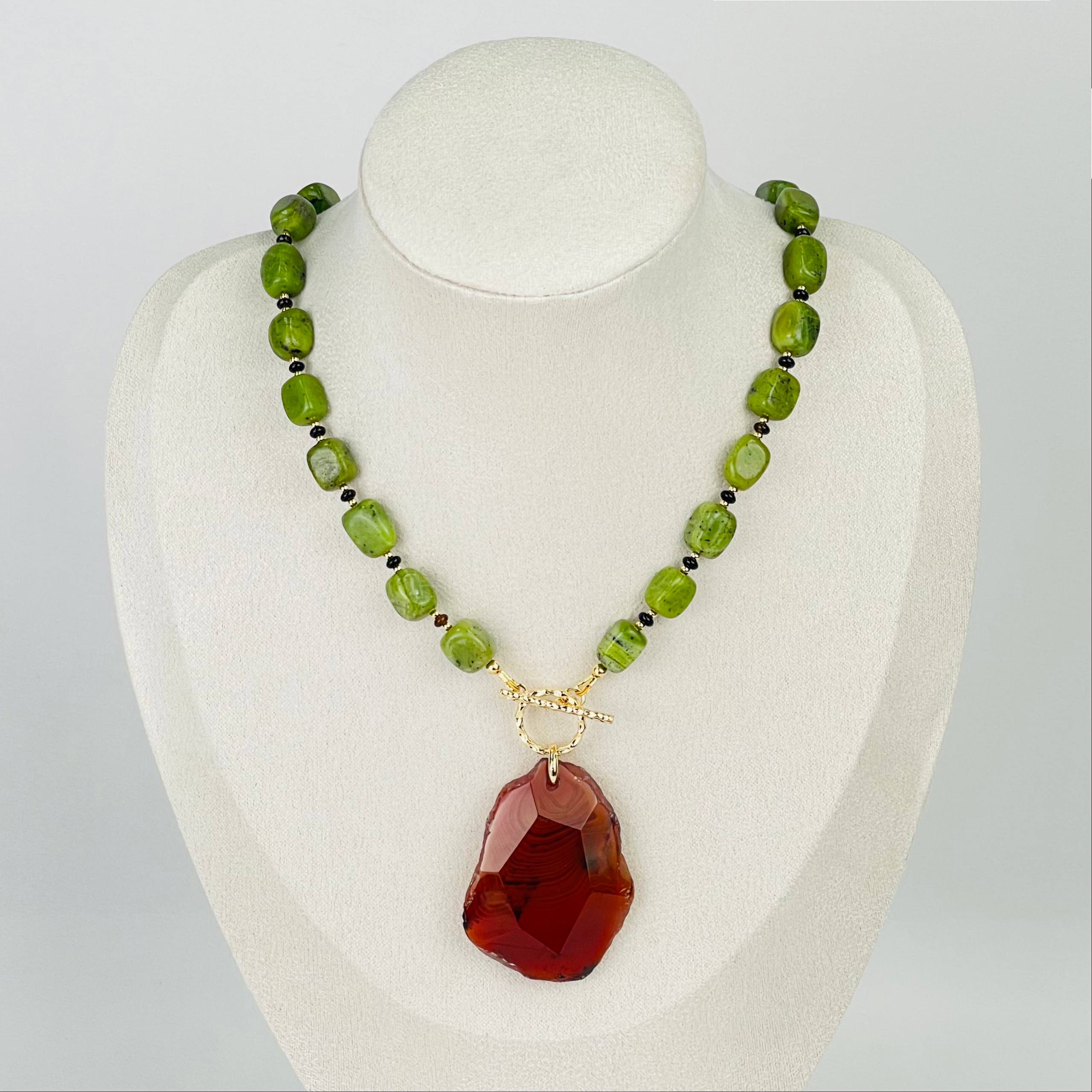 Радуга Самоцветов Колье из Змеевика (Серпентинит), Агата и Сердолика