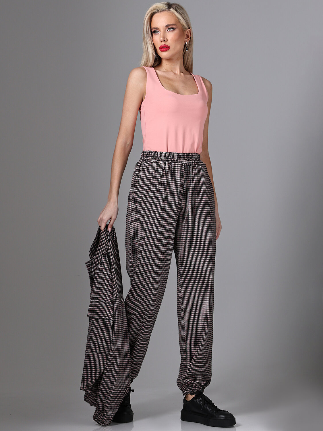 ст. цена3271руб.! DStrend Костюм К-1103Чёрный с розовым