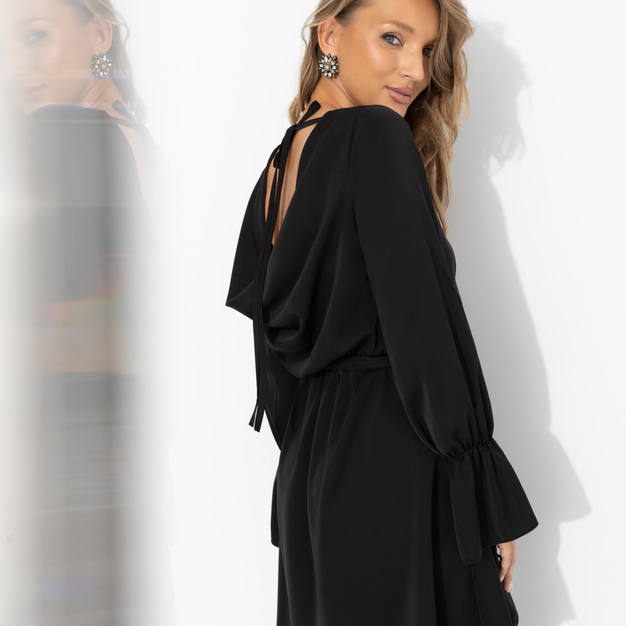 Платье с акцентными рукавами, Люксовый выход (гранд, с поясом)