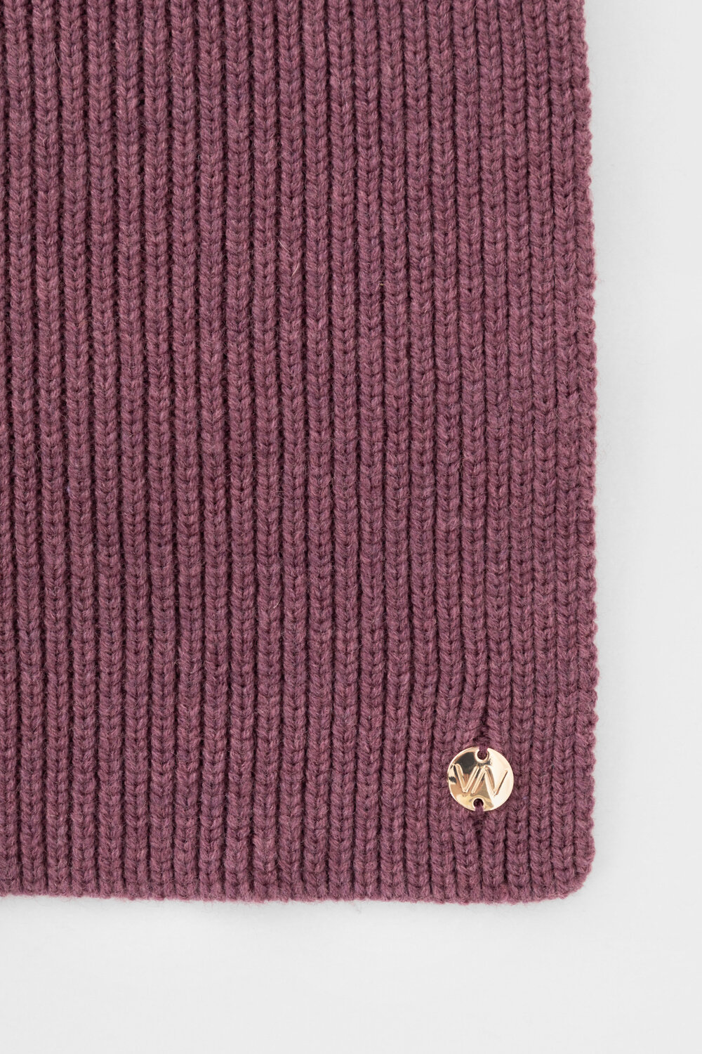 ст. цена1705руб.! VERY NEAT Шарф ЕВ 28004/24шсветлая слива