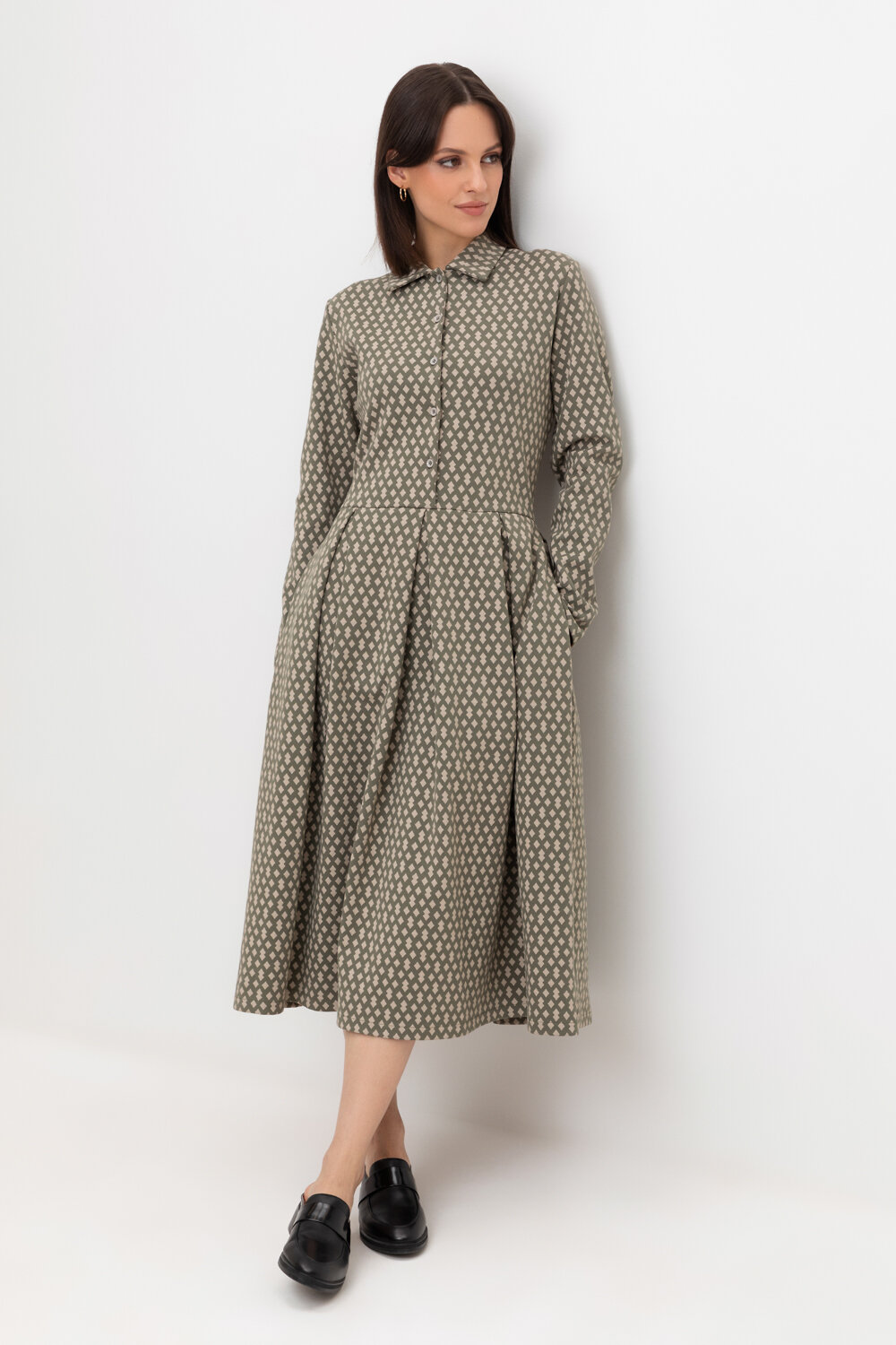 ст. цена5115руб.! VERY NEAT Платье ЕВТ 5055оливковый серый, ромбики