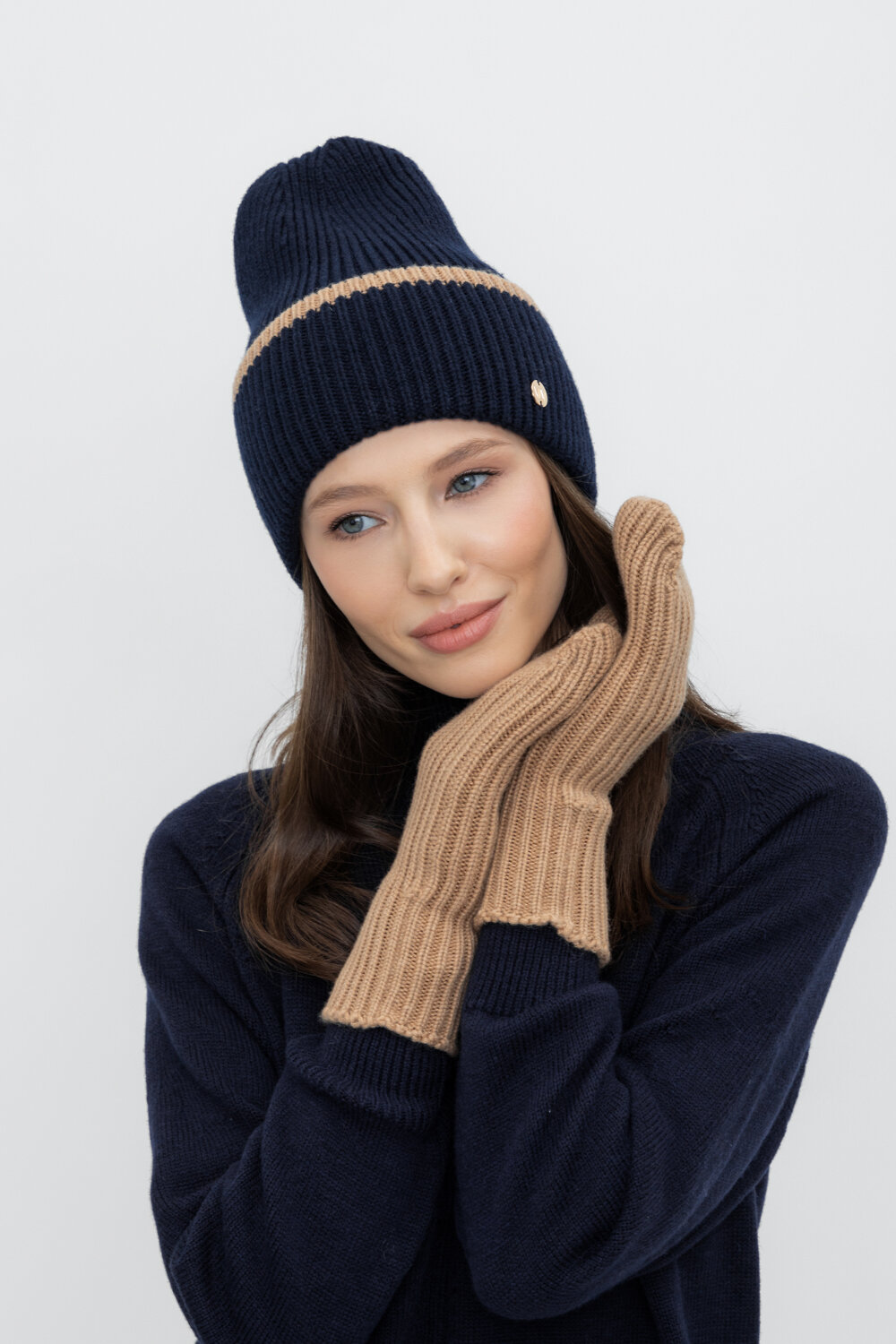 ст. цена1375руб.! VERY NEAT Шапка ЕВ 20007/24штемно-синий