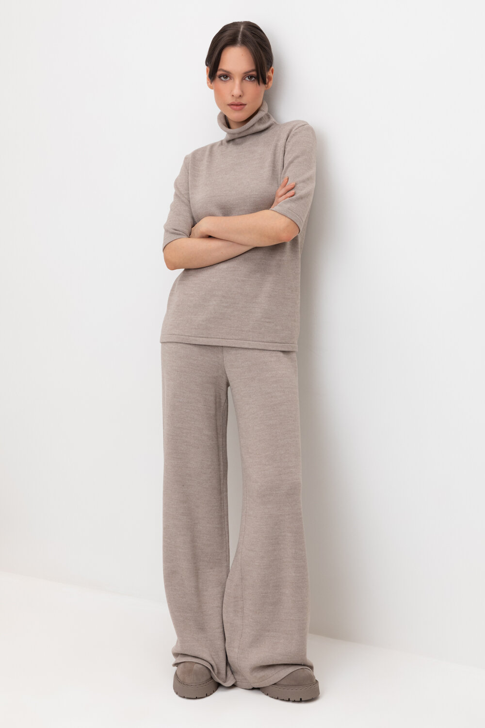 ст. цена4235руб.! VERY NEAT Брюки ЕВ 444/шбежевый меланж