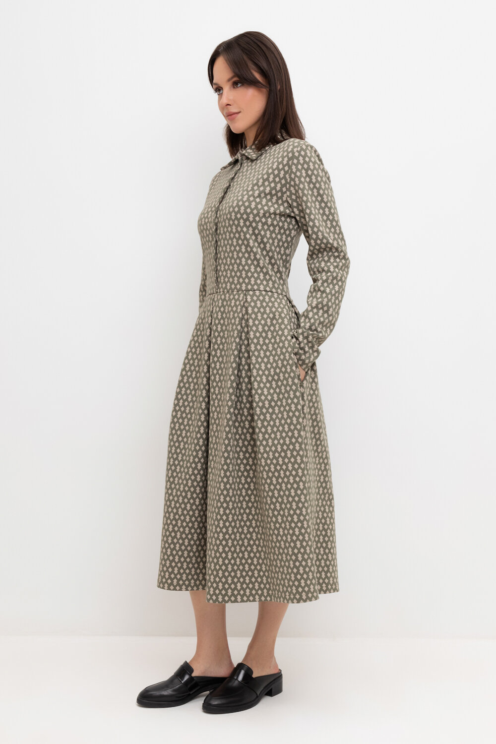 ст. цена5115руб.! VERY NEAT Платье ЕВТ 5055оливковый серый, ромбики