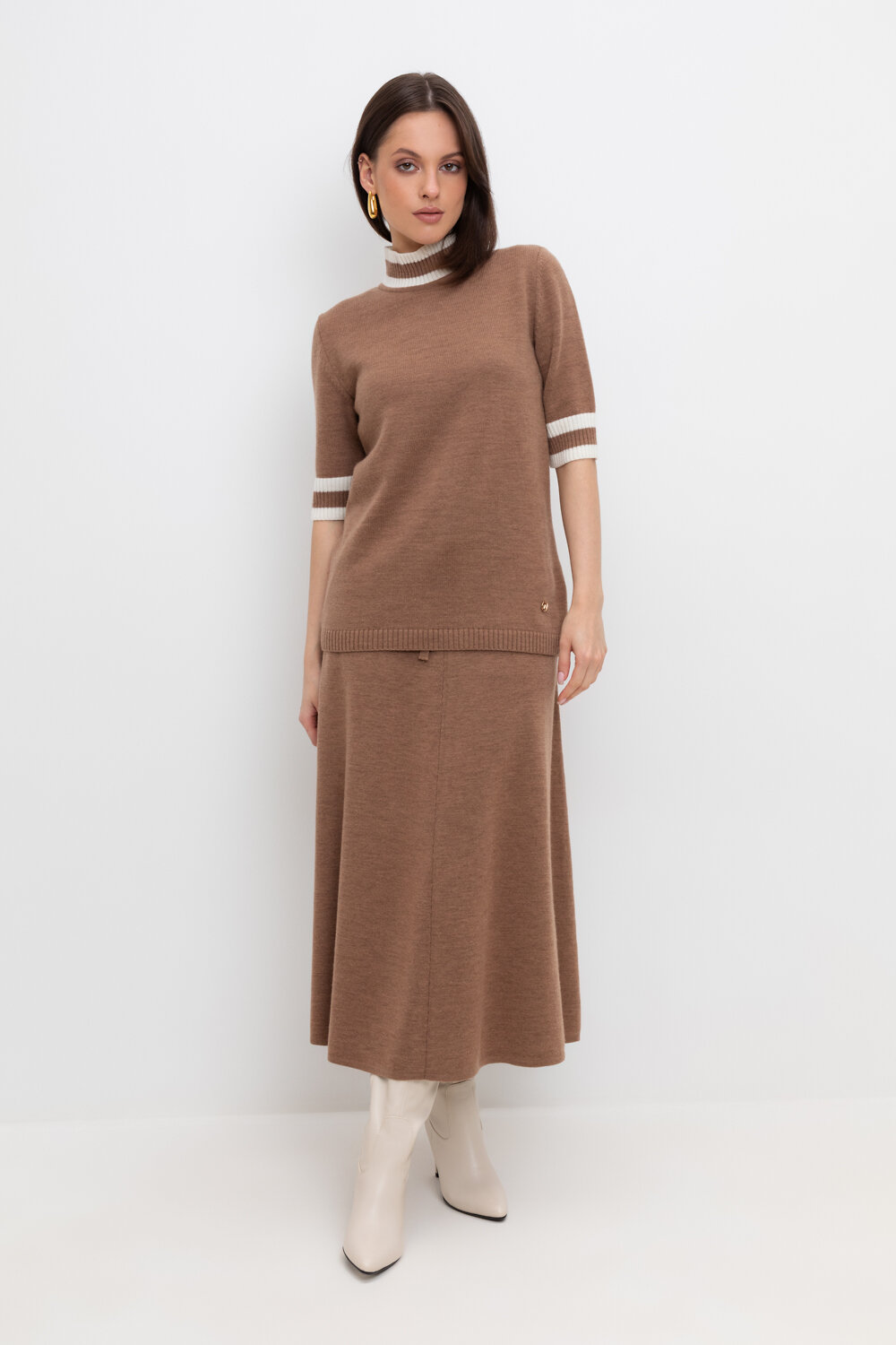 ст. цена4235руб.! VERY NEAT Юбка ЕВ 737/шкакао