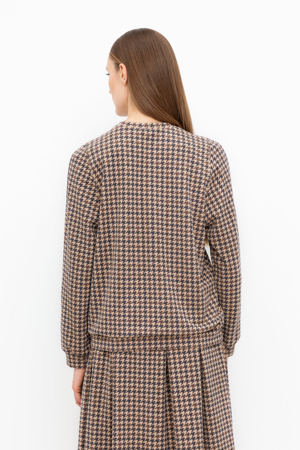 ст. цена2365руб.! VERY NEAT Джемпер ЕВТ 3258кунжут, гусиная лапка