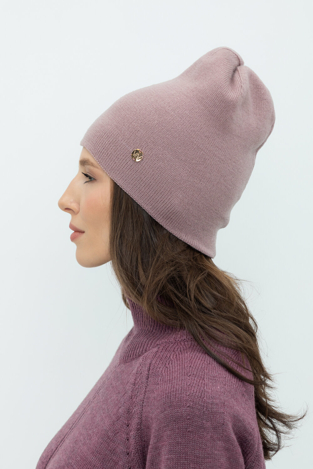 ст. цена1265руб.! VERY NEAT Шапка ЕВ 207/24шпудра