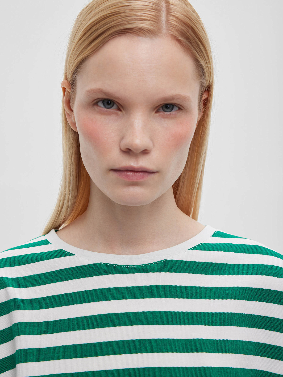 Лонгслив в полоску 0109, зелено-белый