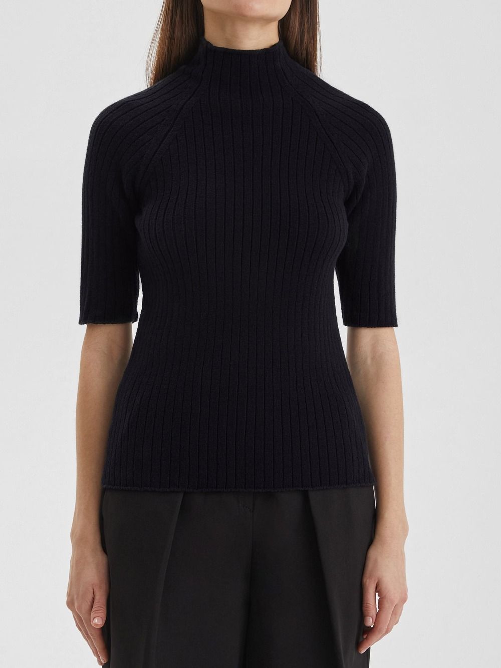 Топ лапша с коротким рукавом, черный