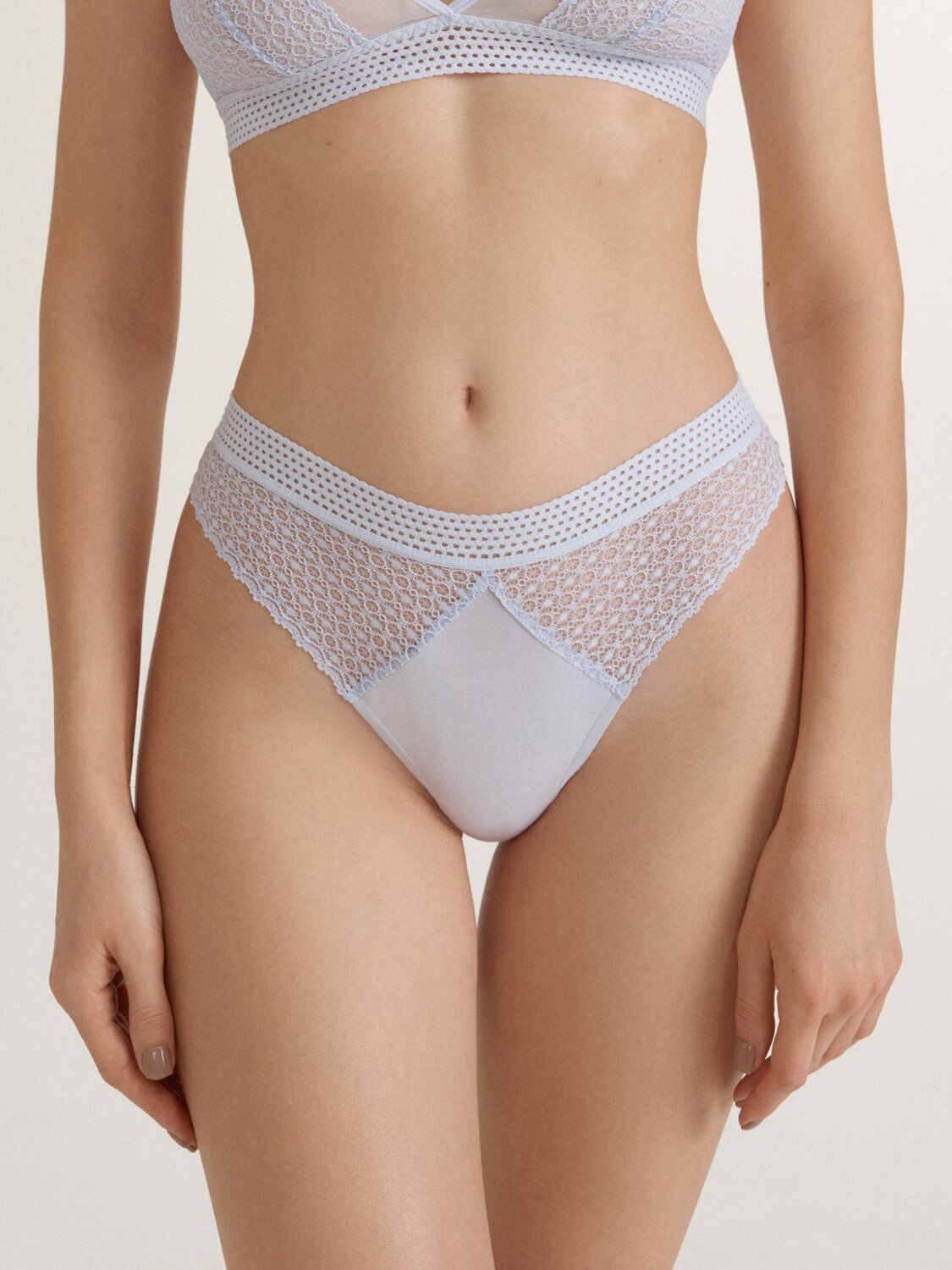 ст. цена832руб.! Conte elegant Трусы GOTIC LBR 2984ice blue