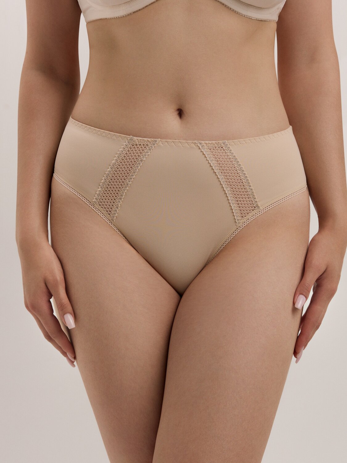 ст. цена691руб.! Conte elegant Трусы NUANCE RP3175пудра