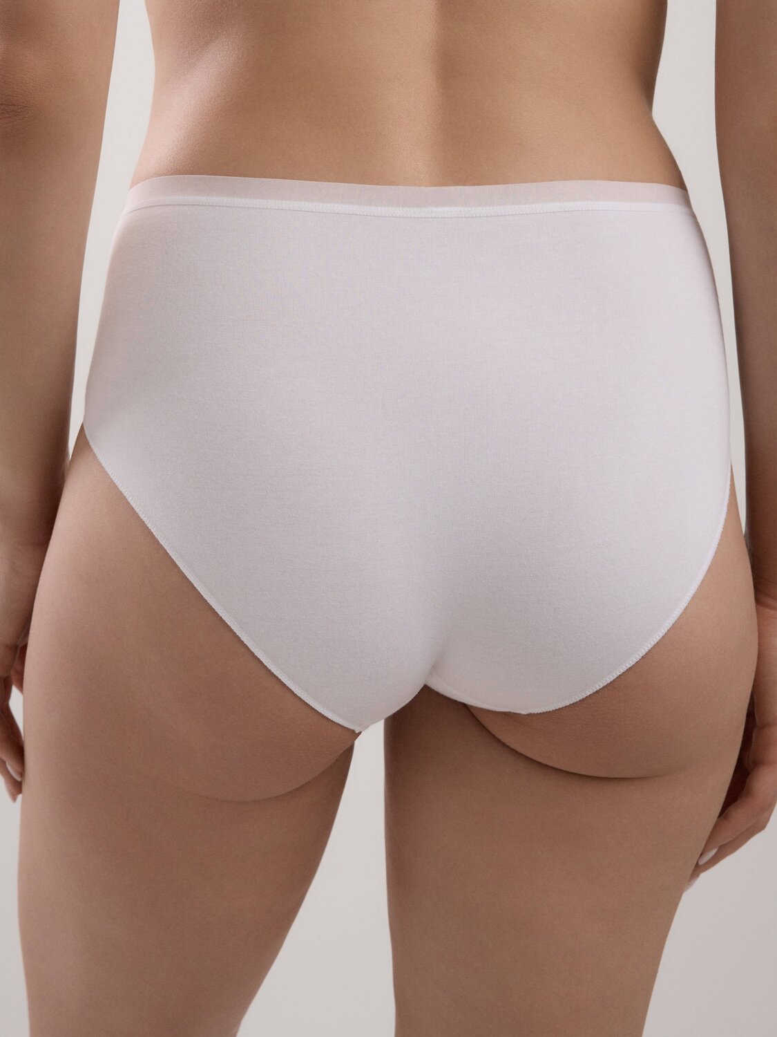 ст. цена792руб.! Conte elegant Трусы COMFORT PLUS RP2136белый