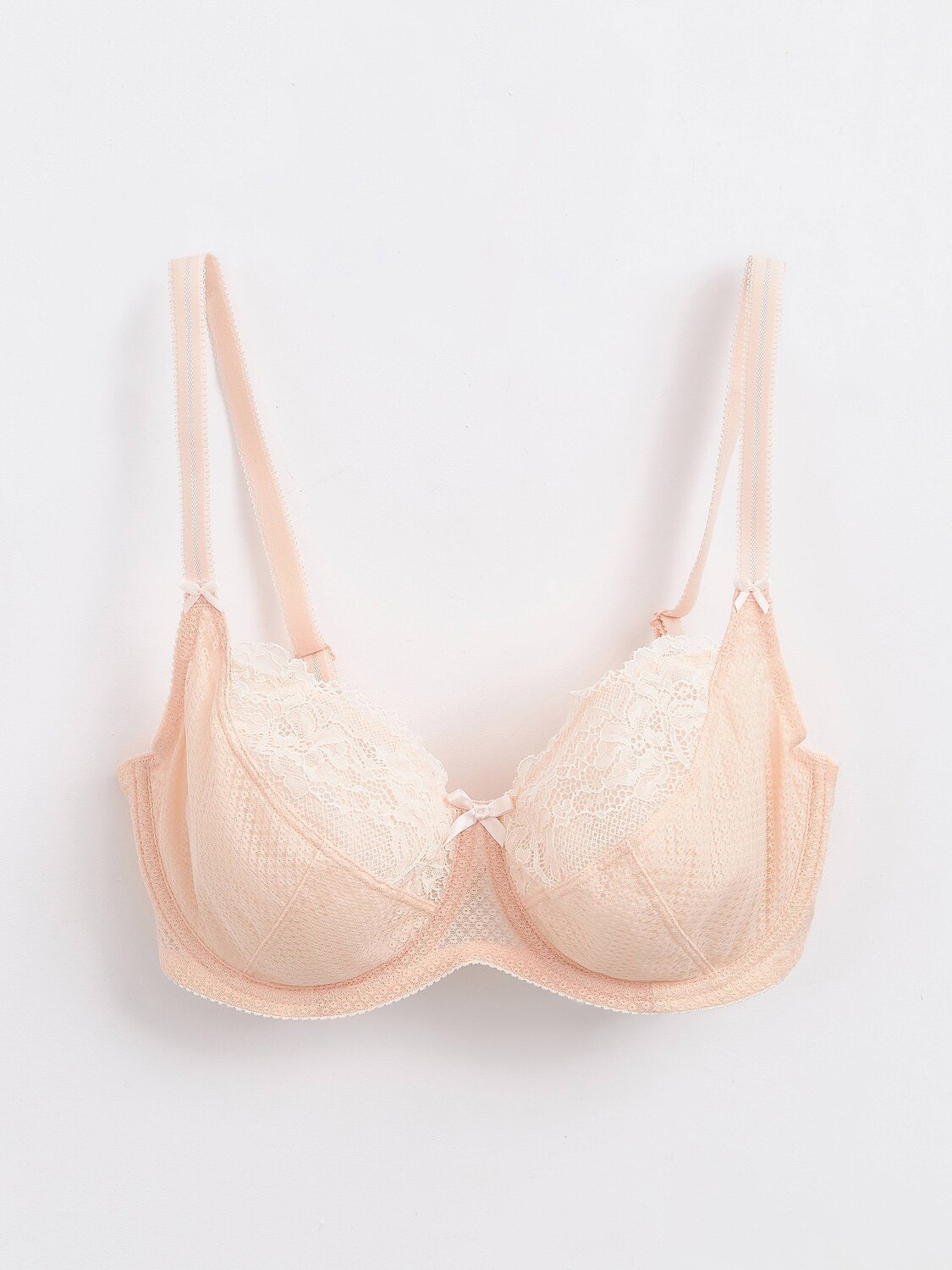 ст. цена1656руб.! Conte elegant Бюстгальтер ETUDE RB 6082Миндаль