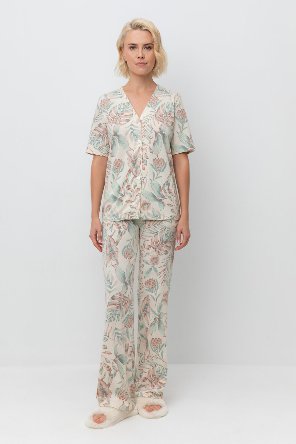 Trikozza Пижама Е 20153 айвори, акварельные тропики 545657