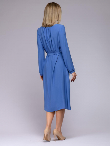 Платье светло-синее длины миди с объемными рукавами