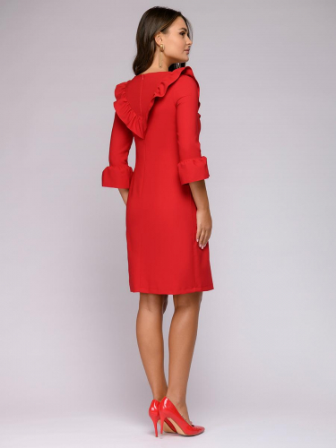 Платье красное с рукавами 3/4 и воланами